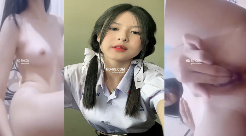 Thai schoolgirl porn clip showing naked camera
